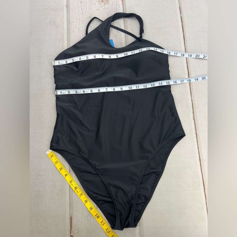 NWT Women's Asymmetrical Cutout One Piece Swimsuit SIZE XL - Picture 12 of 16